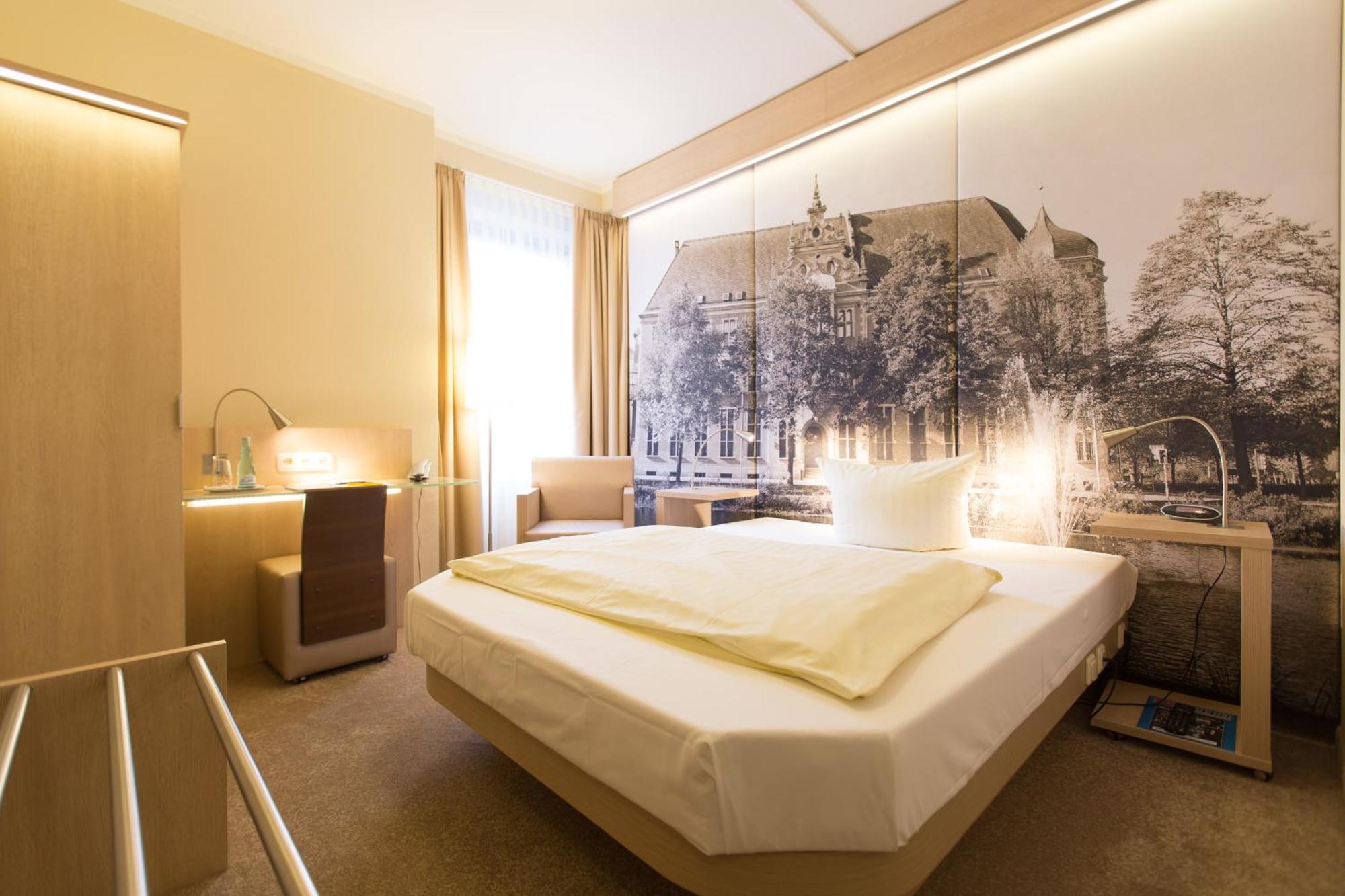 Hermes Hotel Oldenburg Kamer foto